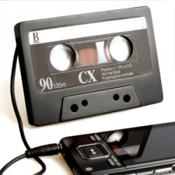 Cool Retro Ipod Cassette Novelty Speaker - Click Image to Close